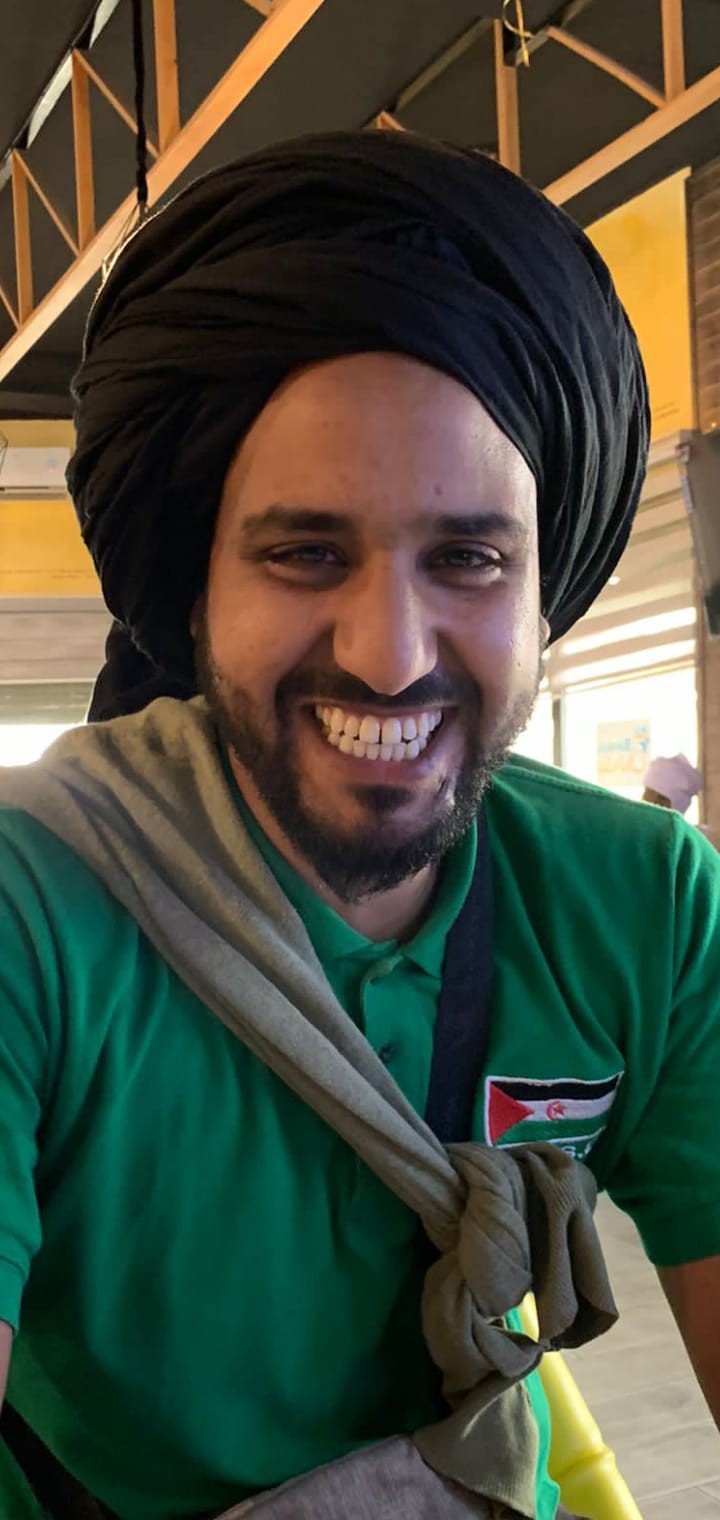 Bachari Labeid: "Zerbaiten ordezkoak izateko zereginarekin jaiotzen gara Saharan"