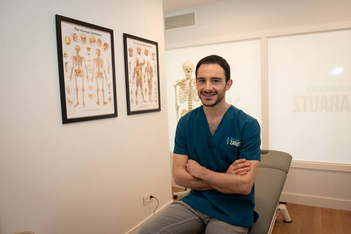 Esperientzia eta ezagutza, eskutik