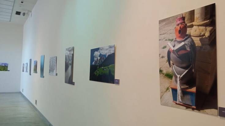 Igandean amaituko da Oxford aretoan ikusgai den Distiraren erakusketa kolektiboa