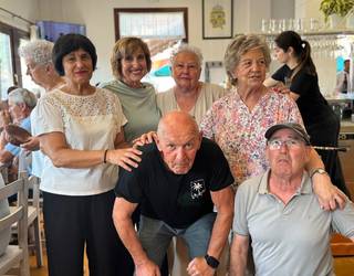 Sabela ardo eta haragi egosiz beteta, sanpedroei ekiteko prest