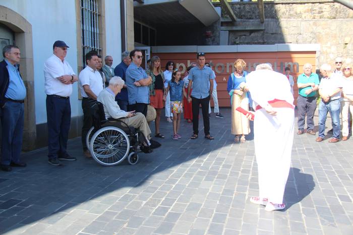 Photomuseumek omenaldi hunkigarria egin dio Ramon Serrasi