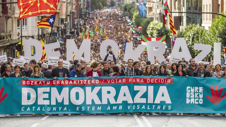 Autobusa antolatu dute Gure Eskuren datorren zapatuko mobilizaziora joateko