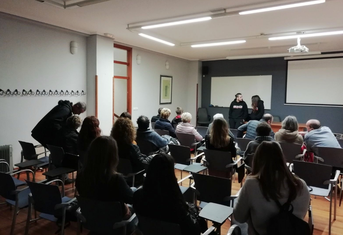 Askekintzak 'Gurean' dokumentala eskaini du Azpeitian, animalien erabileraren tradizioa "zalantzan jartzea" xede