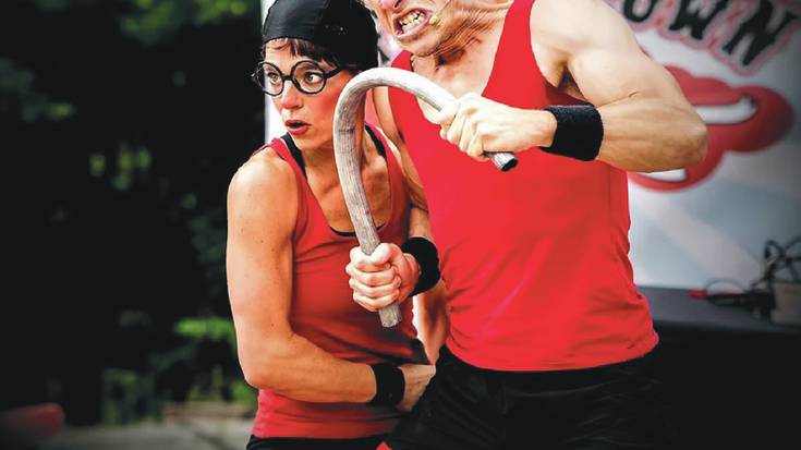 Antzerkia Familian: 'Indartsuak'