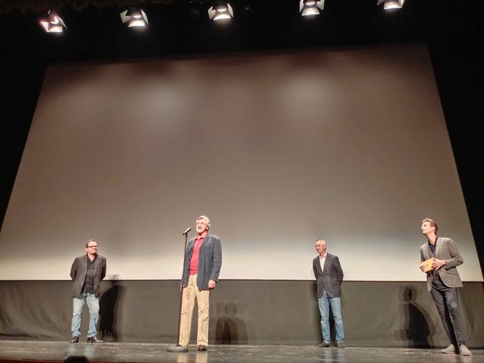'Los Xey. Una historia de película' dokumentala estreinatu dute Viktoria Eugenia antzokian