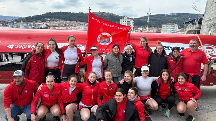 Castroko traineru estropada irabazi du Zumaiak