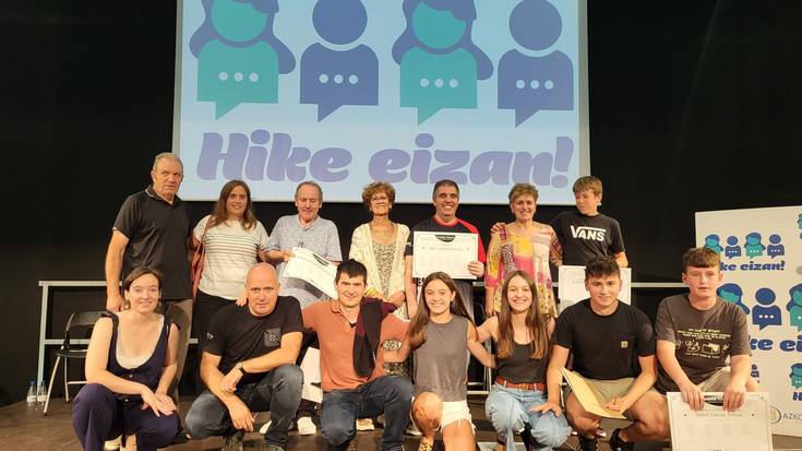 Zabaldu dute V. Hike eizan! bertsopaper lehiaketan lanak aurkezteko epea