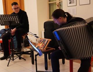 Gandiagaren obraz eta bizitzaz, Gabon bezperan