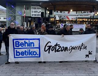 Presoen eskubideen aldeko hileko azken ostiraleko elkarretaratzea egingo dute gaur