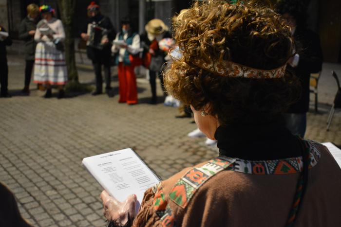 Azpeitiko kaleak musikaz girotu dituzte Kantujirako kideek