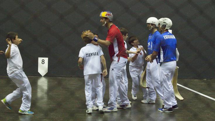 Partidaz josia dator asteburua Aitzurin