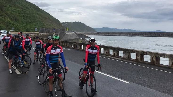 Zarauzko Triatloia gaur zen jokatzekoa