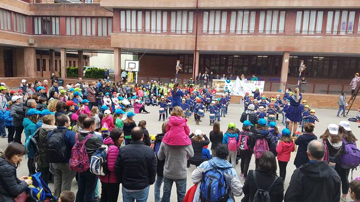 Haur misiolarien eguna ospatu da Zumaian