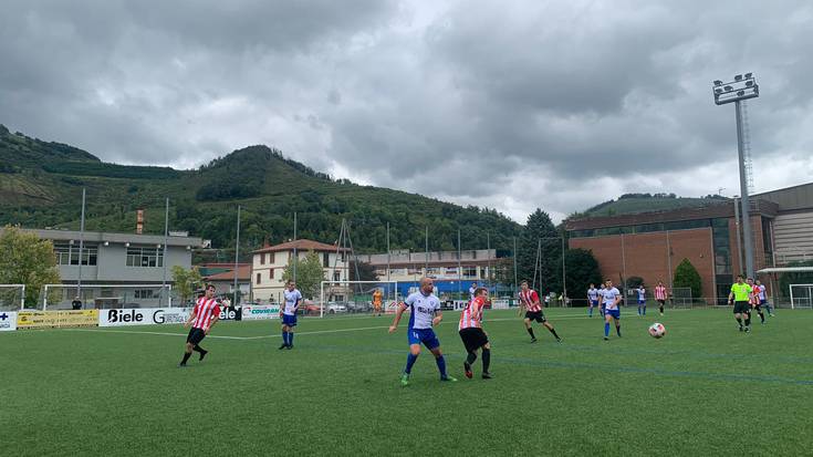 3-1 nagusitu da Lagun Onaken mutilen taldea Pasaiaren aurkako lehen lagunartekoan