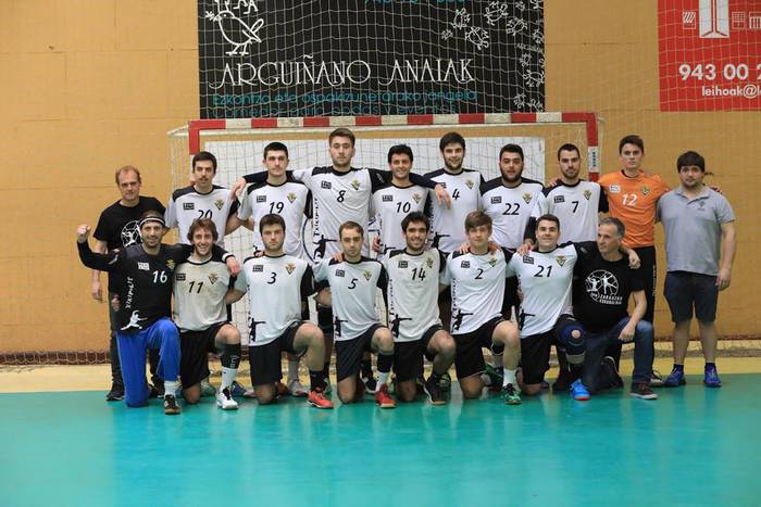 Txikipolitekoek asteburuan jokatuko dute igoera fasea, Zarautzen