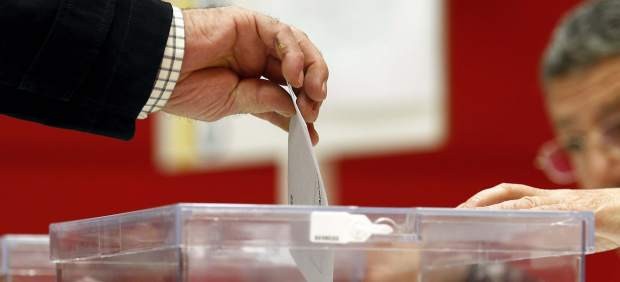 Posta bidezko boza emateko laguntza eskainiko du EAJk