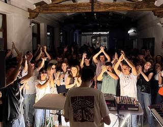 Holz Und Blech elkarteak bilerak egingo ditu jaialdiko boluntarioekin