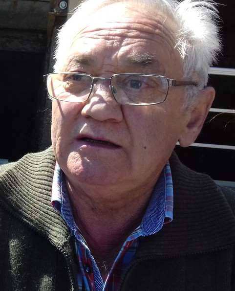 Mila esker, Txata