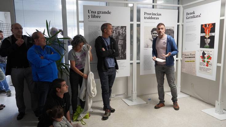 Hilaren 26ra arte bisitatu daiteke '1975. Dena jokoan zegoen urtea' erakusketa