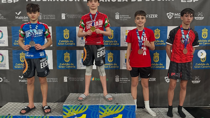 Zarauzko Gracie Barra elkarteko kideek emaitza onak lortu dituzte Espainiako Grappling Txapelketan