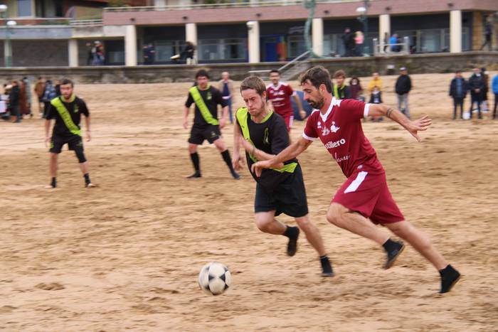 Plaieroetako partidak jokatuko dituzte igande goizean