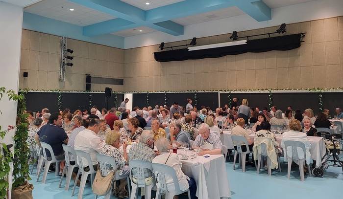 Plaza Ondoren elkartean eska daiteke 90 urte betetzen dituztenen andremarietako omenaldi-bazkariari buruzko informazioa