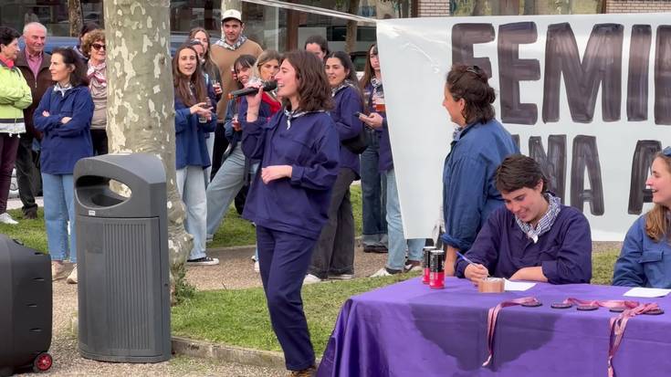 Irrintzika hasi dituzte santelmoen repetizioak