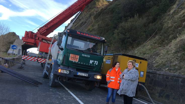 Errei bakarrarekin, gutxienez uztail erdialdera arte