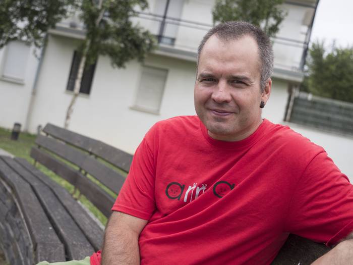 ‘Harmaila’, kirola patxadaz hartzen duen aldizkari berria atera dute