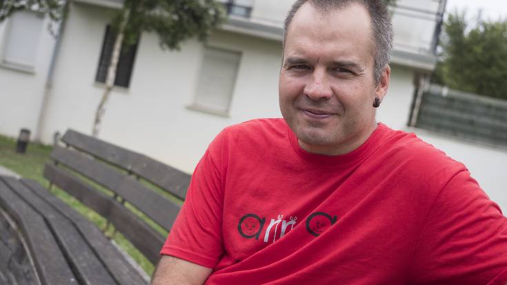 ‘Harmaila’, kirola patxadaz hartzen duen aldizkari berria atera dute