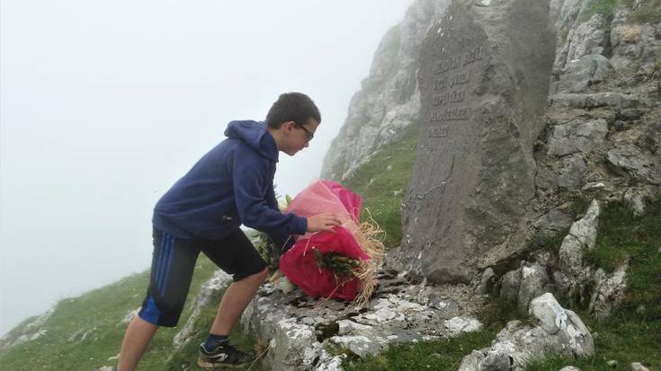 Xoxoteko eguna ospatuta, hurrengo urtera arte agurtu du Mendi Astea Lagun Onak MB-k