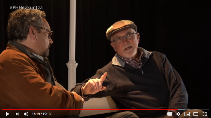 Bideoa: Josu Txapartegik hezkuntzako publikotasun eredua izan du aztergai 'Plaza Hutsa' saioan