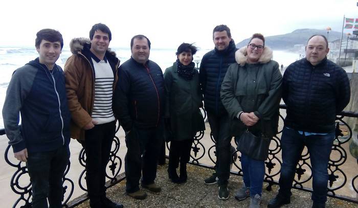 Zuzendaritza batzorde berria du Zarauzko Zurekin elkarteak