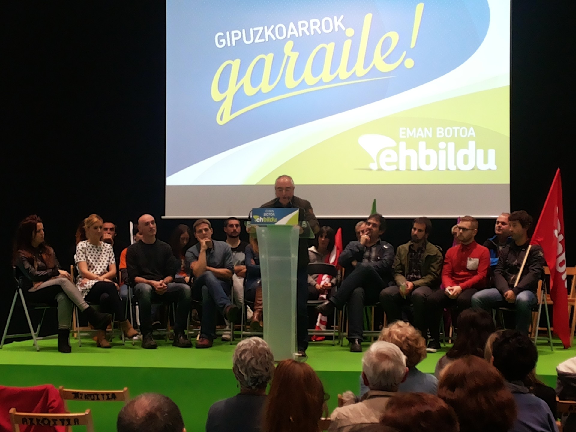 Xabier Olano: 'Aldaketaren bidea edo Aranbarriren eredura itzultzea aukeratu behar dute herritarrek'