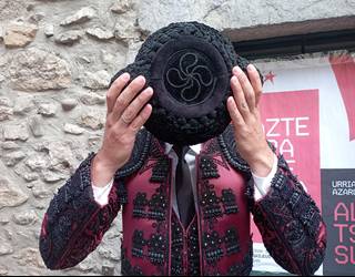 Asier Campos 'Kinttela' banderilleroa Zestoako zekorketen karteleko protagonista