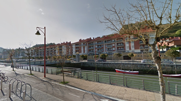 Ur zikinen ibairako isurketa puntu bat atzeman dute Basadin