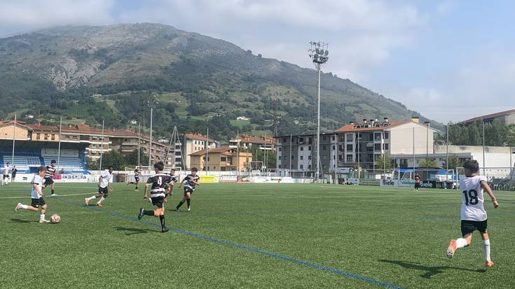 Donosti Cup txapelketako partidak ari dira jokatzen Garmendipen