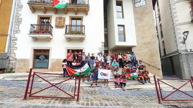 Udalak harrera egin die haur sahararrei