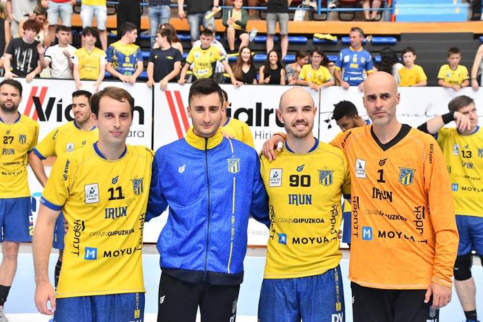 Agur hunkigarria eskaini dio Artalekuk Kauldi Odriozolari