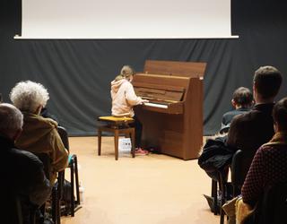 Danbolineko biolin, piano eta kantuko ikasleek kontzertua eskainiko dute ostiral honetan