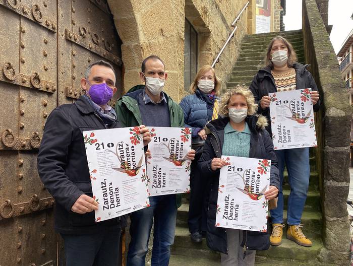 'Zarautz, Harrera Herria, Denon Herria' izenburupean, ekitaldi sorta antolatu dute hainbat elkartek