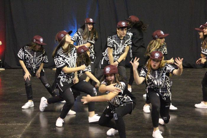 Hip-hop koreografiek hartu dute Aritzbatalde