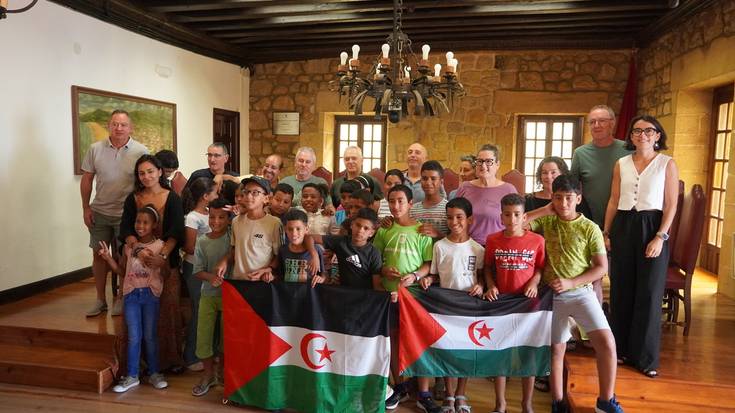 Oporrak Bakean programako haurrei eta familiei harrera egin die Zarauzko Udalak