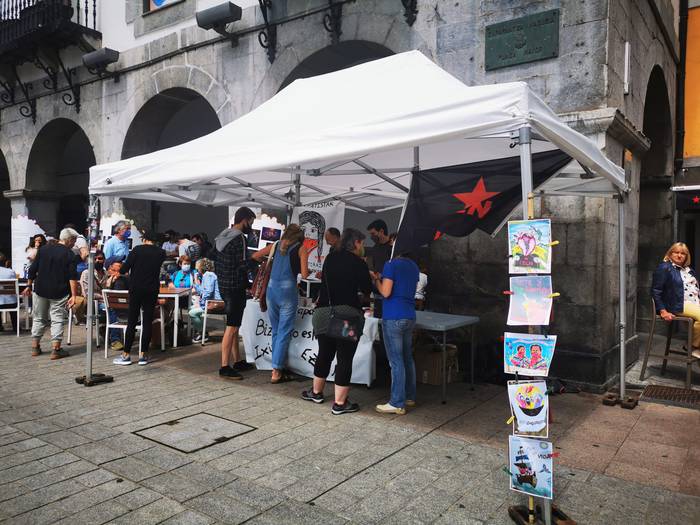 Bizi Bira Zapatistarekin bat egin dute Azpeitian