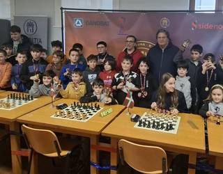 Giro bikainean osatu dute xakelari gaztetxoek Gipuzkoako Eskolarteko Txapelketako jardunaldia