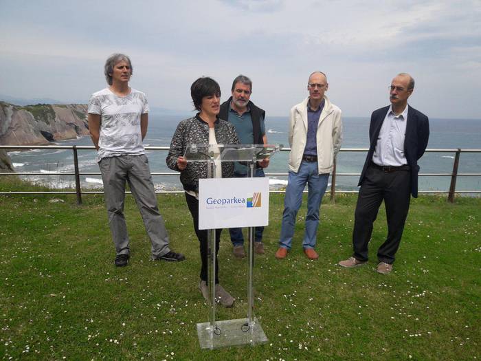 Ekitaldiz jositako Europako Geoparkeen Astea aurkeztu dute