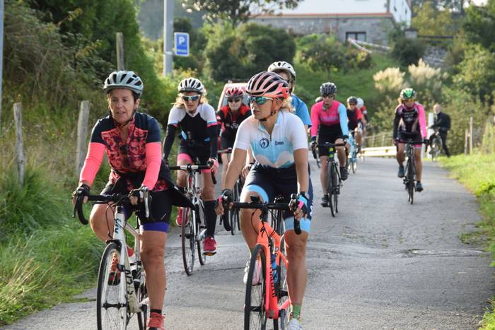 Women Mediterranean Stages campusak dozenaka txirrindulari elkartuko ditu Azkoitian