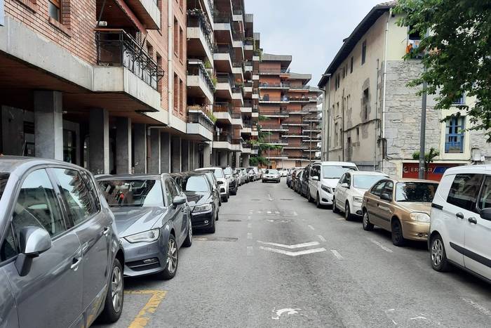 Trafikoan eragina izan dezakete datorren asteko bide seinaleen pintaketa lanek