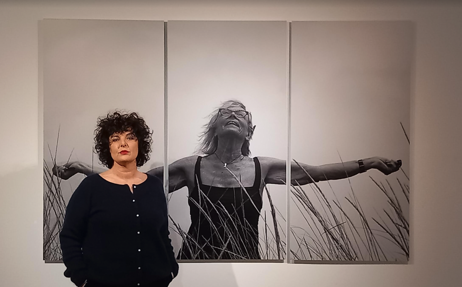 Irene Larrañagaren 'Insuladas' erakusketaz, 'Berria'-n