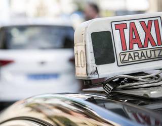 Taxi zerbitzua hobetzeko plana ari da lantzen udala